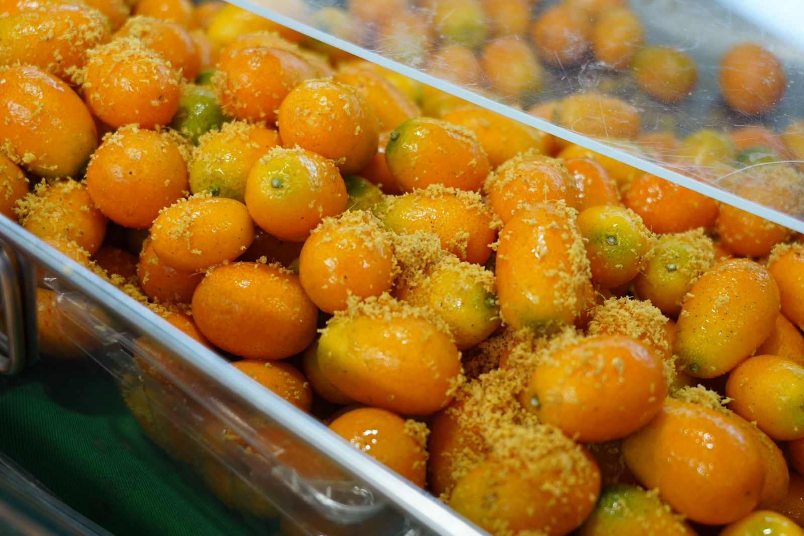 圖二  宜蘭黃金柑不僅可以新鮮食用，也適合多種加工方式增添美味