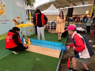 綜合水果保齡球